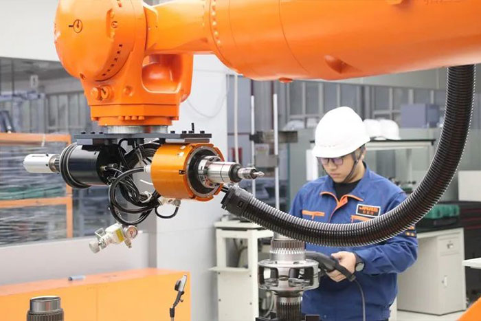 人民網(wǎng)：沒想到，寧夏有家制造&ldquo;智造工廠&rdquo;的工廠！